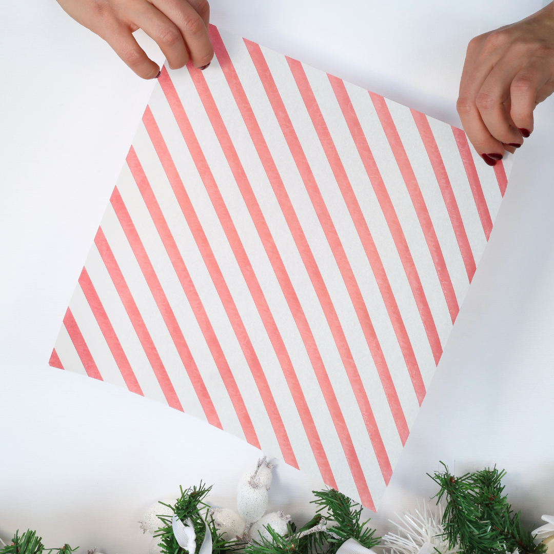 PAPEL LÍNEAS ROJO