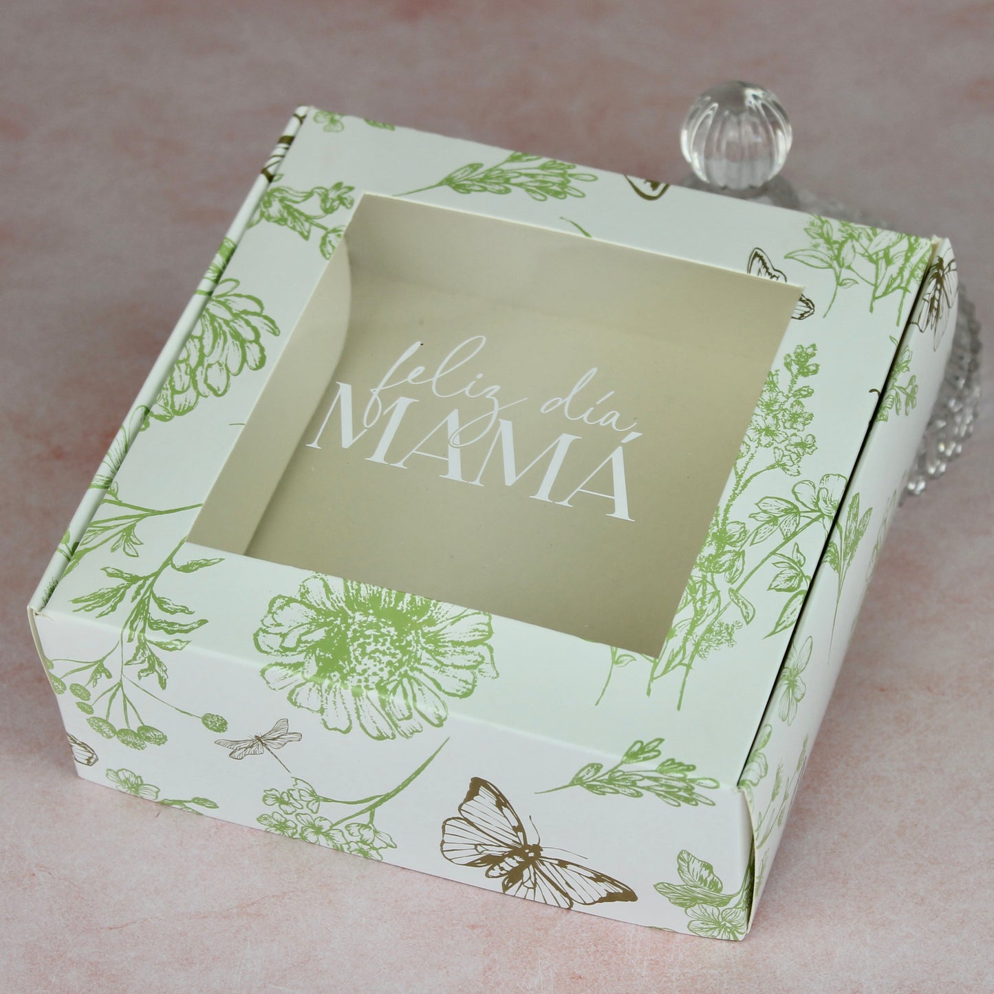 PLATA SUL CON FRASE MAMÁ 2025