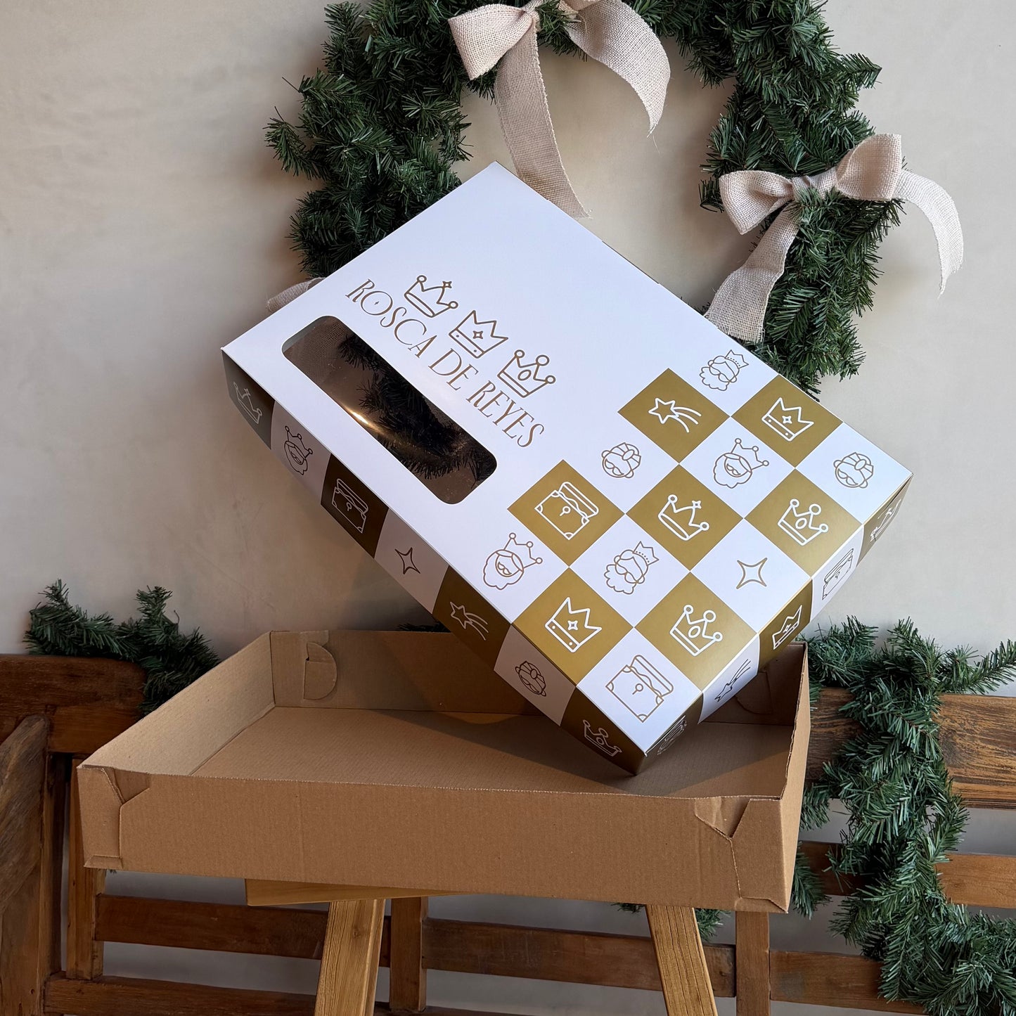 PREVENTA Caja para Rosca de Reyes Mediana