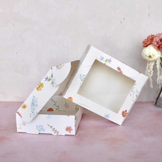 TAURO SIN FRASE / MAMÁ 2026